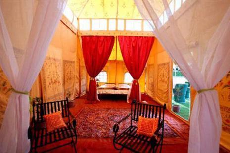 Pithla Haveli Hotel ไจซัลเมอร์ ภายนอก รูปภาพ